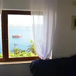 In * Omiš